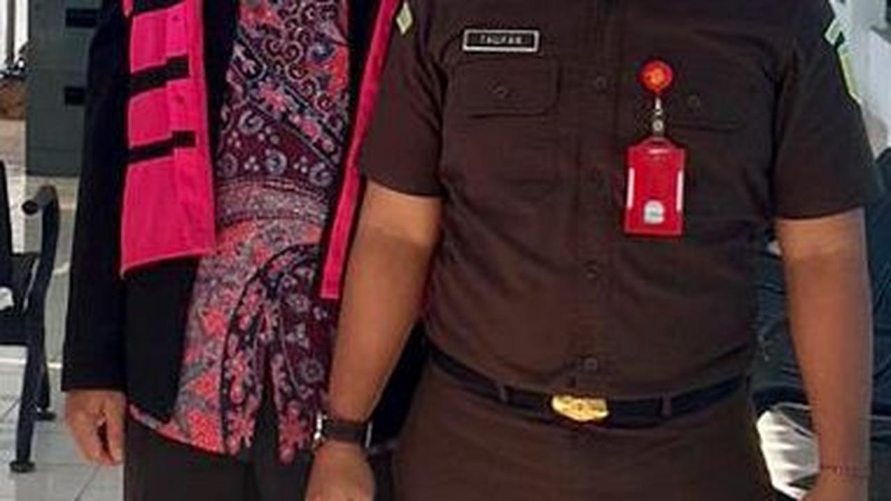 Terjerat Korupsi DAK Rp8,2 miliar, Mantan Kadis Pendidikan Jatim Ditahan Kejaksaan