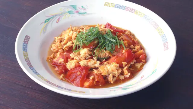 Telur tomat ala chinese food (Wikimedia Commons)