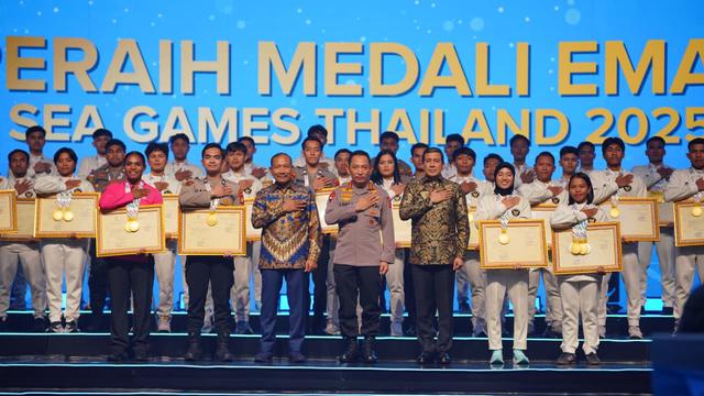 Kapolri Jenderal Listyo Sigit Prabowo memberikan apresiasi kepada seluruh atlet Polri yang meraih prestasi di SEA Games 2025 Thailand.
