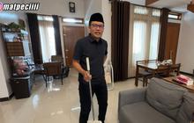 Miliki Istri Dua, Mat Peci Sampai Sakit Pinggang Jalan Pakai Tongkat Sapu