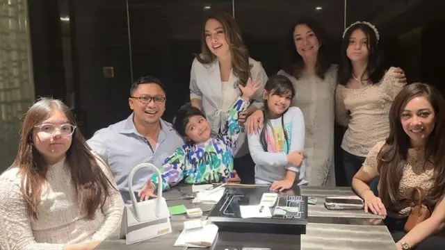 Dea Tunggaesti, kakak Reisa Broto Asmoro (Instagram/deatunggaesti)