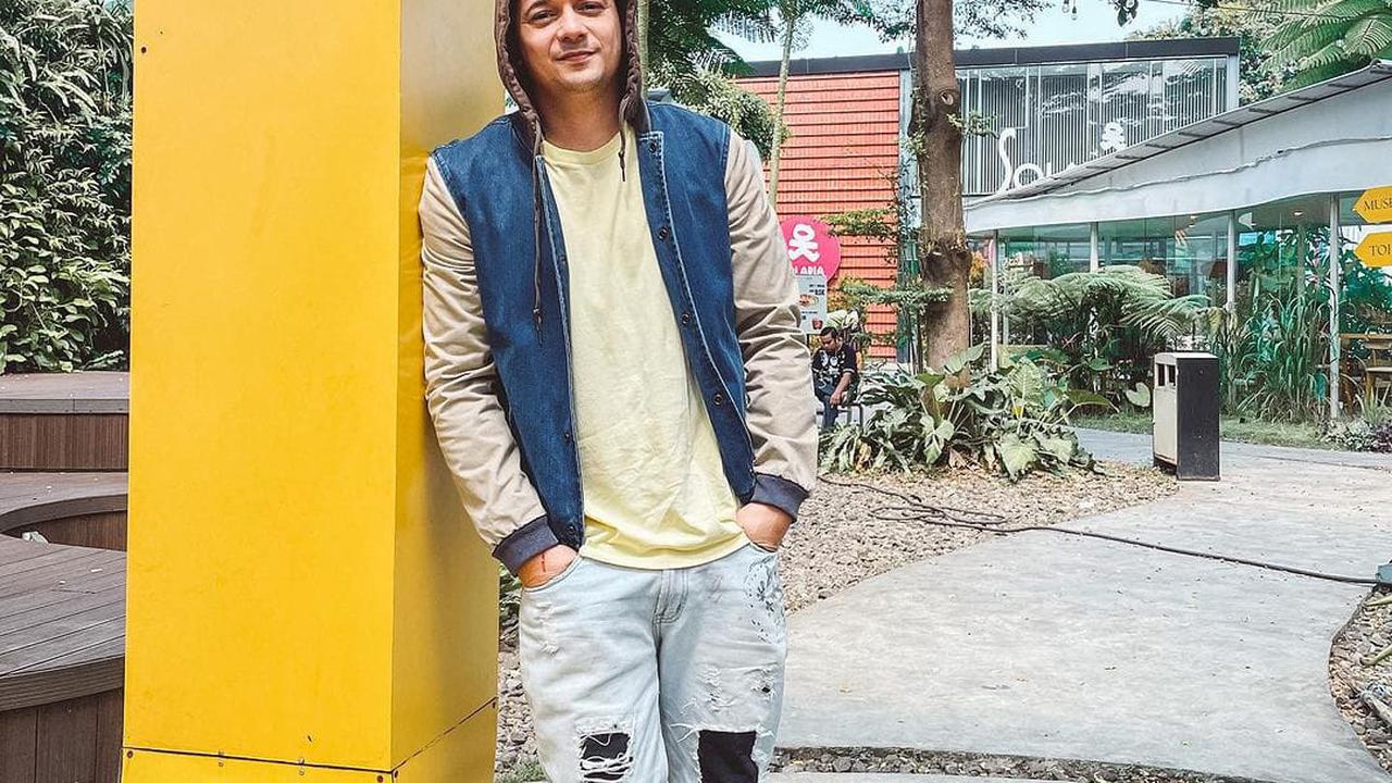 Andrew Andika Kembali ke Jalan Religius Usai Rehabilitasi, Apa Kata Tengku Dewi?