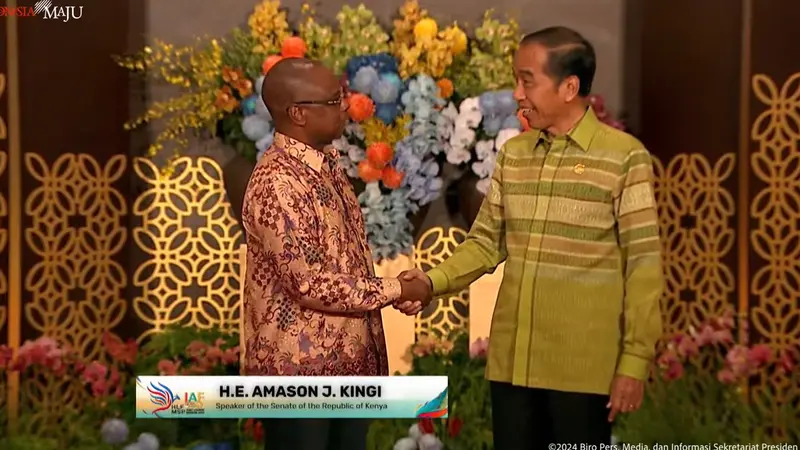 Presiden Jokowi di jamuan santap malam Indonesia-Africa Forum (IAF) Ke-2 di Badung, Bali, Minggu malam (1/9/2024).