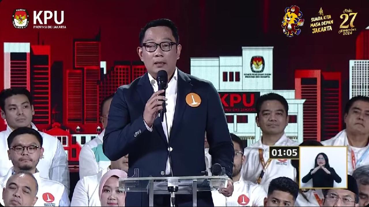 Calon gubernur (Cagub) nomor urut 1 Ridwan Kamil saat debat terakhir atau debat ketiga Pilkada Jakarta 2024.
