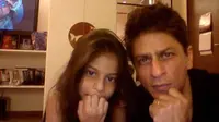 Shahrukh Khan Hanya Mau Naik Haji dengan Putrinya