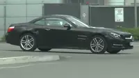 Mercedes-Benz SL-Class Model 2016 Kepergok Uji Jalan 