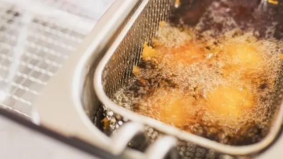 Cara Menggoreng Tahu agar Tetap Renyah di Luar dan Tidak Mudah Hancur