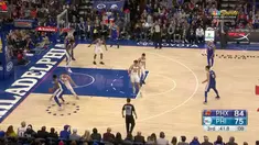 Berita video game recap NBA 2017-2018 antara Phoenix Suns melawan Philadelphia 76ers dengan skor 115-101.