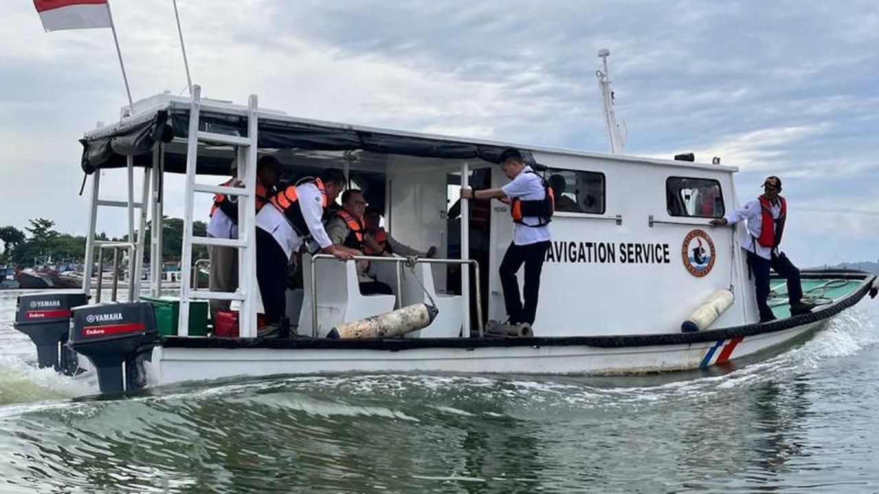 Kemenhub dan BRIN Perkuat Distribusi Energi Nasional dengan Smart Buoy Tanjung Intan