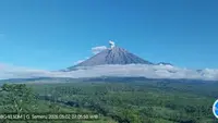Gunung Semeru 2 Kali Erupsi Beruntun, Tinggi Letusan Capai 700 Meter