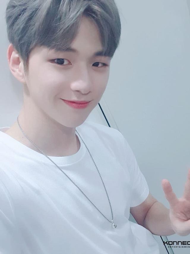 Kang Daniel (Instagram/ daniel.k.here)