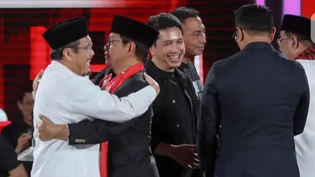 FOTO: Momen Hangat RK-Suswono, Dharma-Kun, dan Pramono-Rano Berpelukan Usai Saling Serang di Debat Pilkada Jakarta