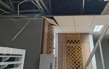 Plafon Bandara Nabire Ambruk Akibat Gempa Nabire, Kaca Pecah Berserakan