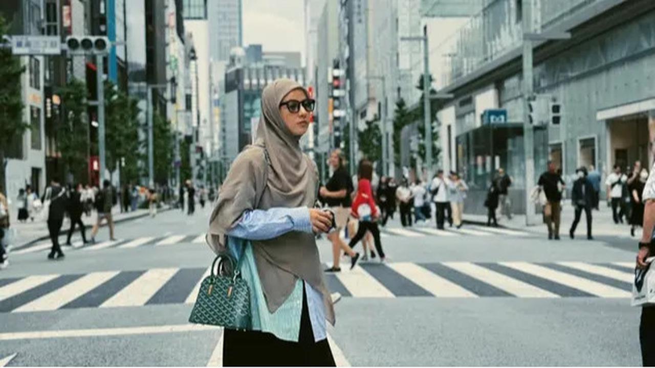 8 Model Hijab Kekinian yang Lagi Hits di 2025, Pilihan Wanita Muslimah untuk Tampil Modis Setiap Hari