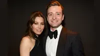 Jessica Biel dan Justin Timberlake (E!)