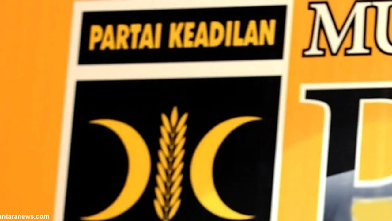 pks-masuk3-besar130114b.jpg