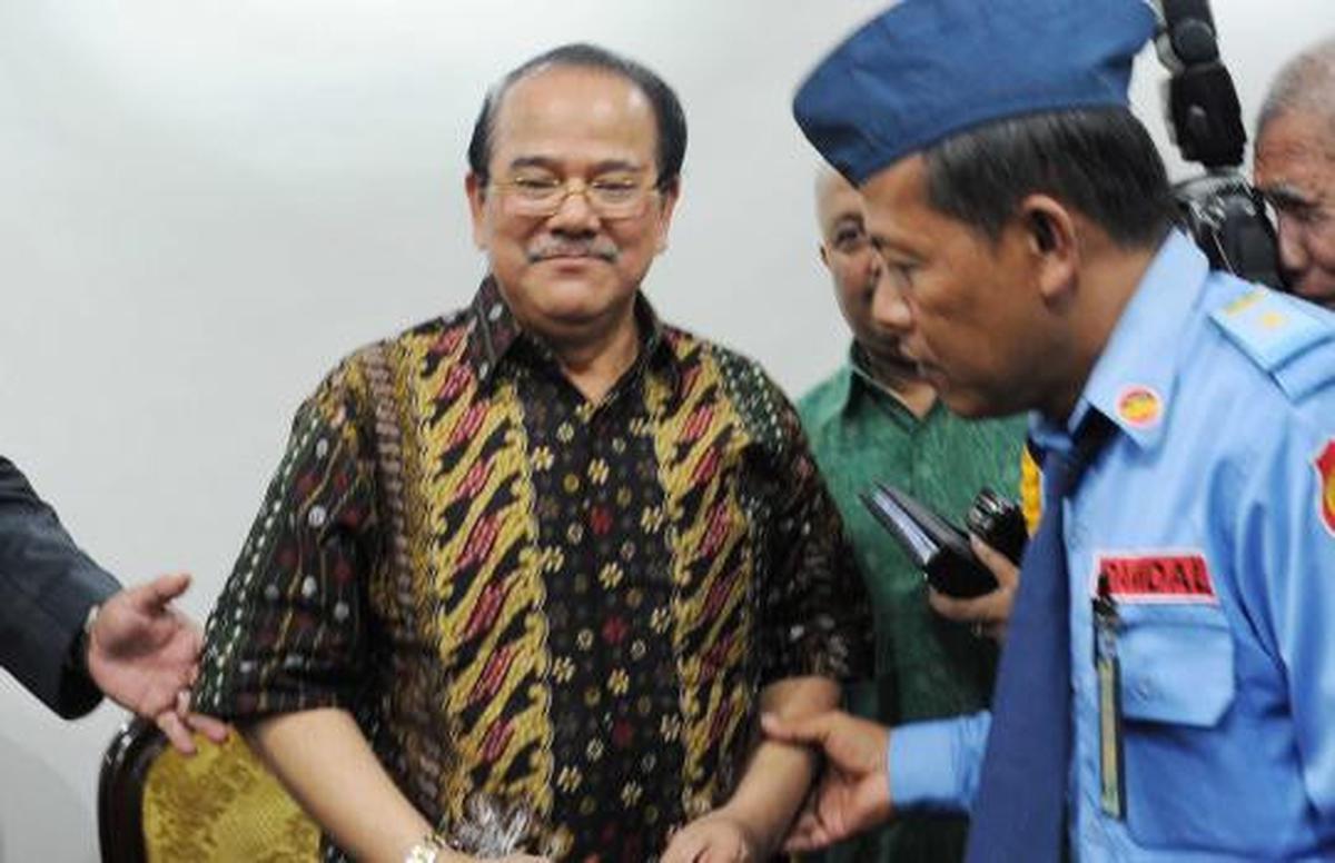Tersangka korupsi Alquran Zulkarnaen Djabar berbicara
