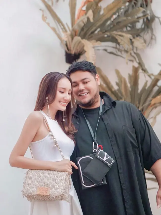 [Fimela] Ivan Gunawan dan Bella Aprillia