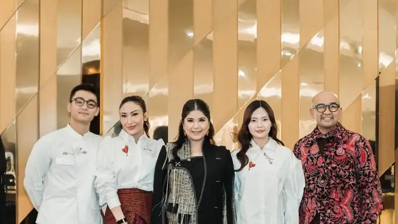 6 Potret Terbaru Annisa Pohan dengan Busana Longgar, Elegan dan Penuh Wibawa