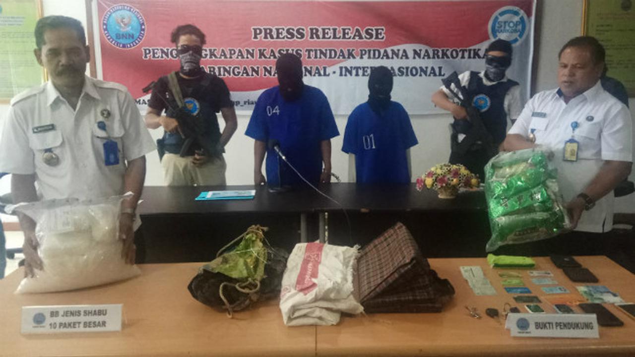 Pengakuan Istri Muda yang Terseret Suami di Bui BNN Riau