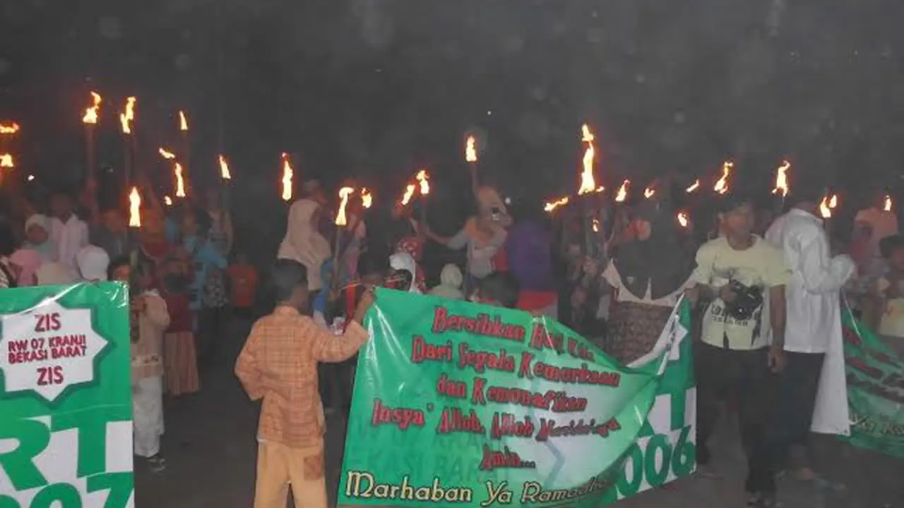 pawai obor 