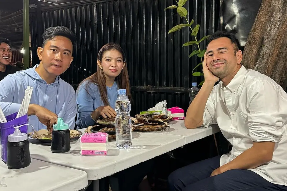 Raffi Ahmad temani Gibran dan Selvi makan