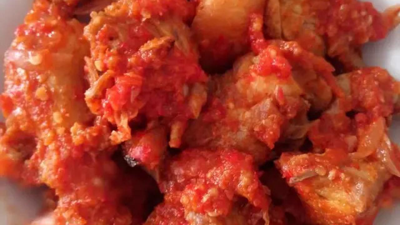 Ayam Rica-Rica Enak Tapi Bau Amis? Ini Cara Menghilangkan Bau Tanpa Bikin Hambar