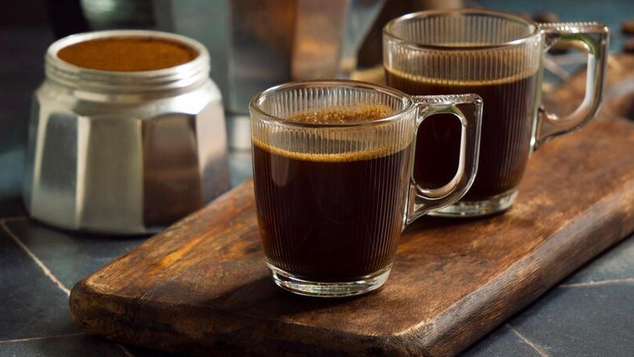 4 Cara Memanfaatkan Kopi Hitam untuk Menurunkan Berat Badan