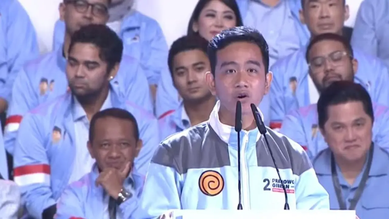 Putusan DKPP yaitu Ketua KPU RI Hasyim Asy'ari melanggar Kode Etik Penyelenggara Pemilu (KEPP) terkait pendaftaran pencalonan Gibran Rakabuming Raka sebagai bakal calon wakil presiden pada 25 Oktober 2023, menuai beragam respons dari berbagai pihak.
