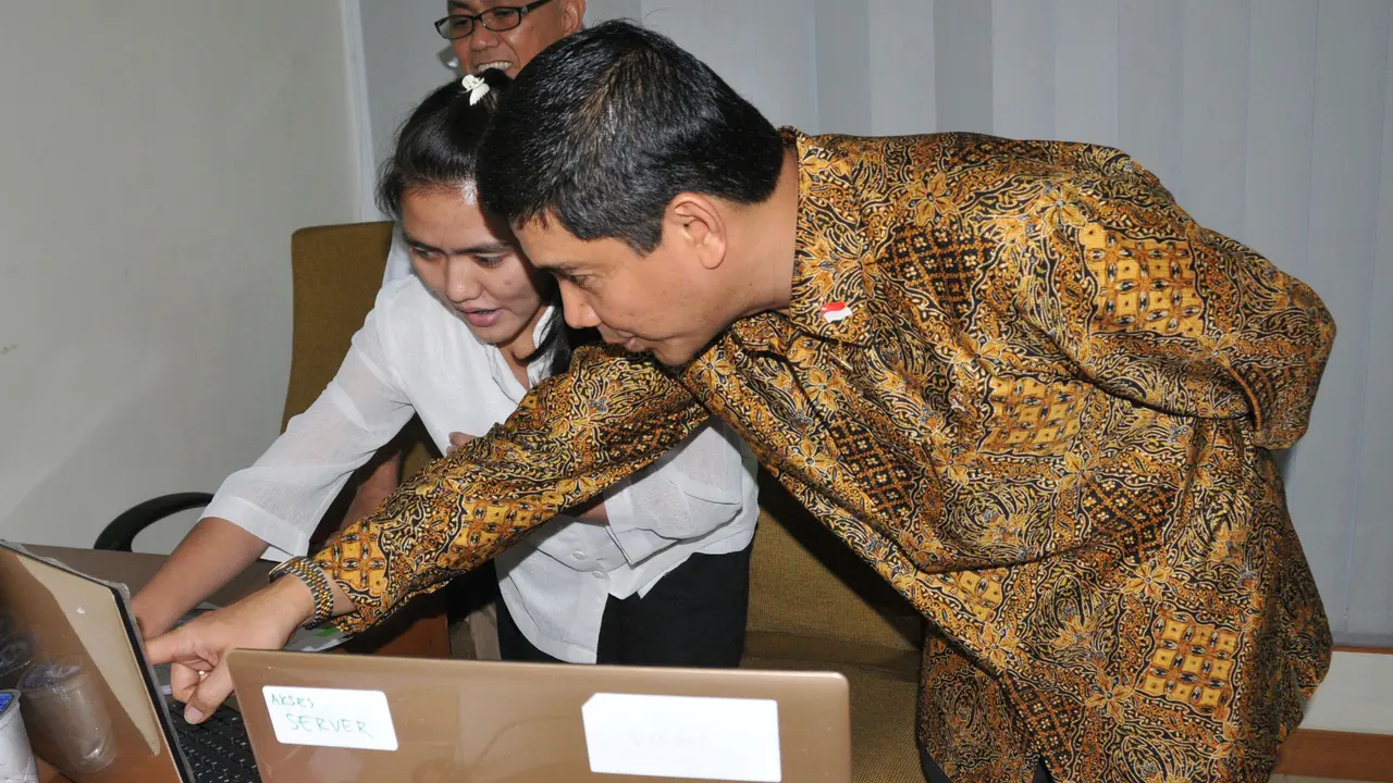 Usai Dilantik, Yuddy Chrisnandi Tinjau Input Data Tes CPNS