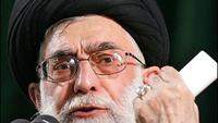 Ali Khamenei adalah Pemimpin tertinggi kedua Iran yang kini berusia 77 tahun.