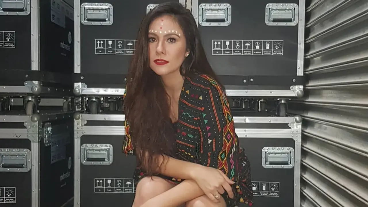 [Bintang] Wulan Guritno