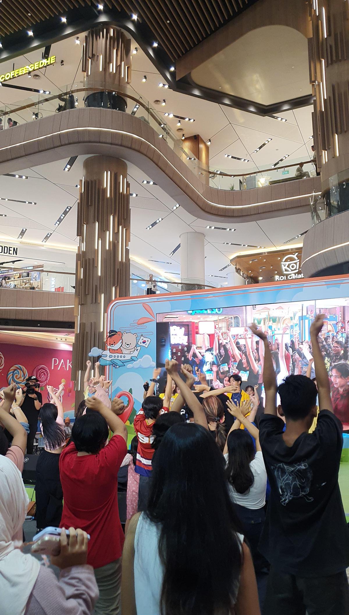 Wow Korea di Pakuwon Mall Bekasi