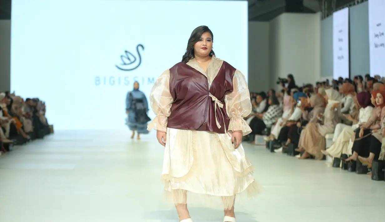 Bigissimo menampilkan 16 looks dari koleksi terbarunya, ‘Manifesto’.  [Dok/Fimela/Adrian Utama P]