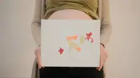 Wow, Bayi yang masih dalam kandungan bisa melukis!