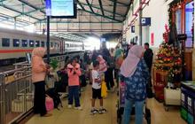 Siap Hadapi Lonjakan Penumpang, Daop 7 Madiun Operasikan 108 Perjalanan KA untuk Angkutan Nataru 2025/2026