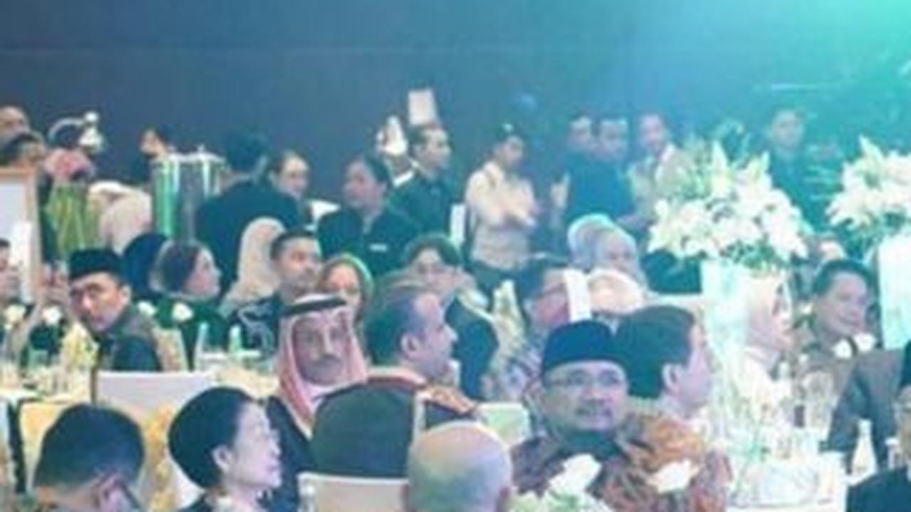 Gus Yaqut Unggah Momen Megawati Semeja dengan Prabowo: Ada Bocoran Penting