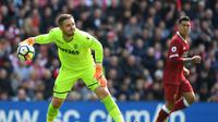 2. Jack Butland - Butland menjadi opsi terbaik jika Arsenal tak punya dana melimpah untuk mendatangkan kiper. Saat ini Butland masih mencari kesempatan untuk kembali tampil di Premier League. (AFP/Paul Ellis)