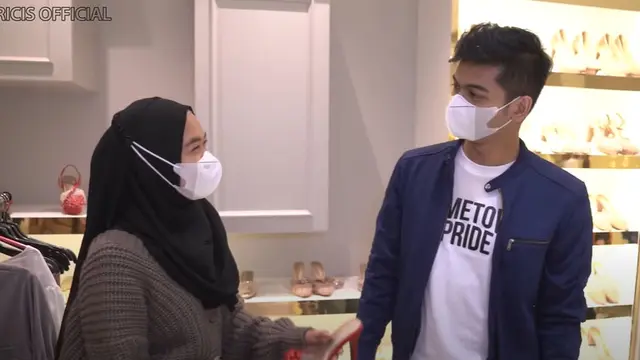 6 Momen Ria Ricis dan Teuku Ryan Ukur Baju Lamaran hingga Cari Seserahan