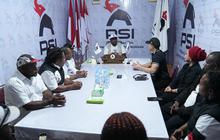Momen Kaesang Kunjungi Kantor Baru PSI di Papua Pegunungan