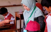 Gaji Tidak Sampai Rp1 Juta, ini Pekerjaan Sampingan yang Sering Dikerjakan Guru Honorer