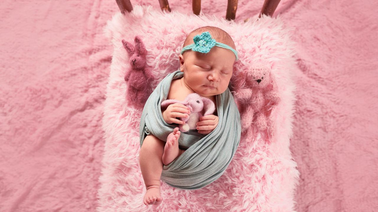 Ilustrasi bayi perempuan