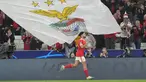 Penyerang Benfica, Goncalo Ramos berselebrasi setelah mencetak gol ke gawang Club Brugge selama pertandingan babak 16 besar Liga Champions di stadion Luz di Lisbon, Portugal, Rabu (8/3/2023). Goncalo Ramos menjadi bintang dengan dua golnya dan mengantar Benfica menang telak atas Club Brugge 5-1 dengan agregat 7-1.(AP Photo/Armando Franca)