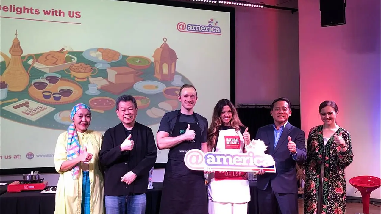 Acara "Ramadan Delights with U.S." yang digelar di @america, Pacific Place Jakarta.