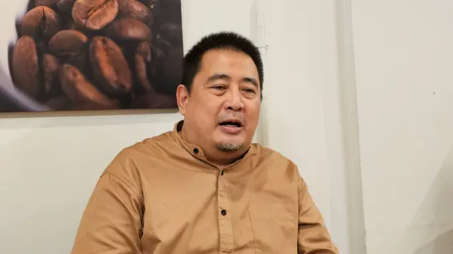 Dokter spesialis penyakit dalam konsultan endokrin metabolik diabetes Profesor Hari Hendarto dari Eka Hospital BSD.