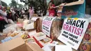 Sejumlah logistik berdatangan ke posko bunderan HI untuk mendukung aksi Sumpah Pemuda di kawasan Bundaran Hotel Indonesia (HI), Jakarta Pusat, Rabu (28/10/2026). (KLY/Budy Santoso)