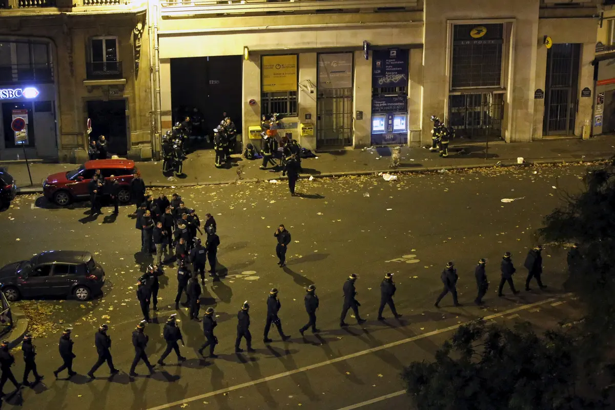 20151114-Serangan Paris-Perancis-Reuters