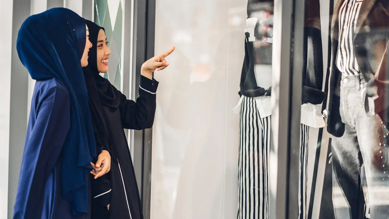 Ide Mix and Match Busana Syari yang Bikin Gaya Tetap Modis