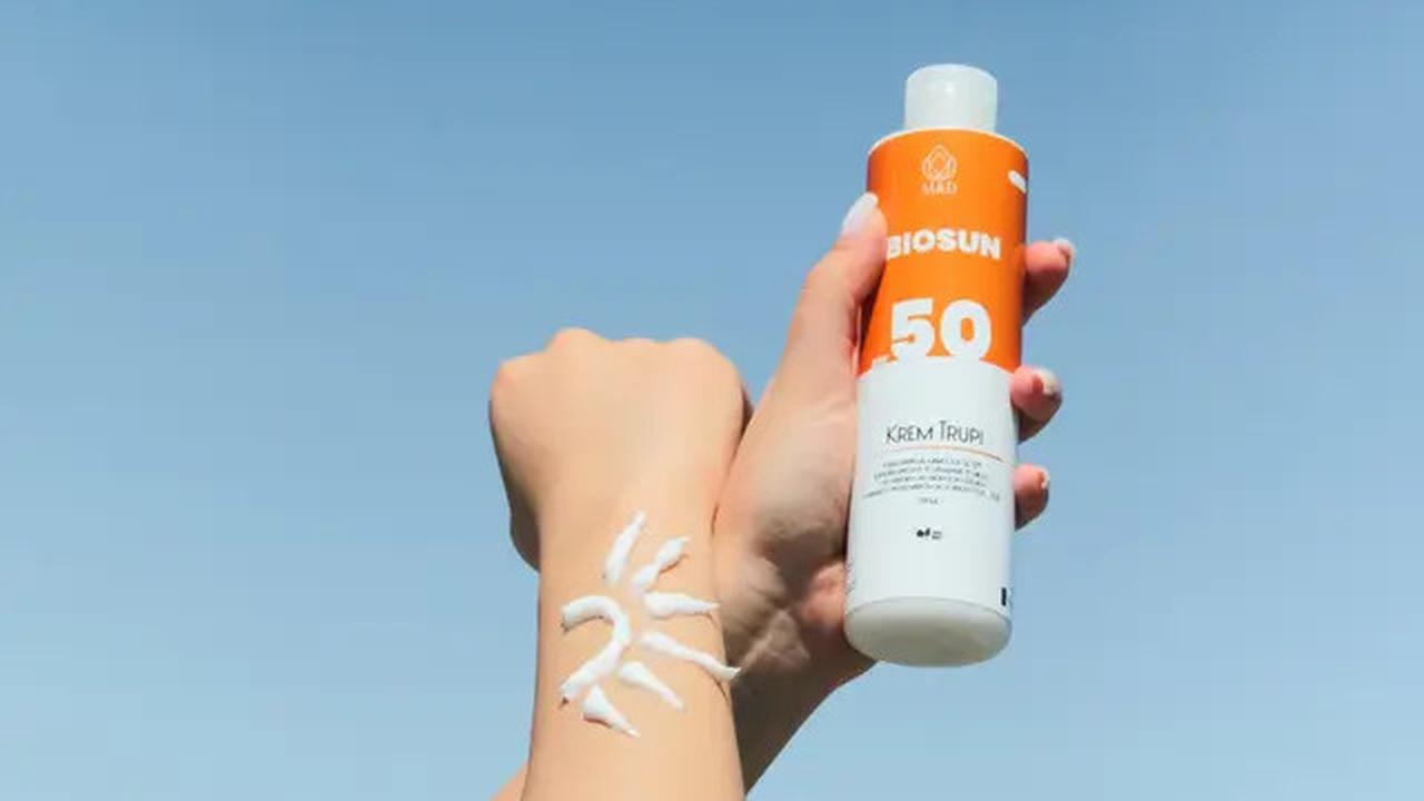 Cara Mengatasi Kulit Bruntusan dan Kusam, Terapkan Rutin Skincare Ini dan Lihat Hasilnya