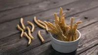 11 Resep Kue Bawang yang Enak dan Renyah, Bisa Jadi Ide Jualan